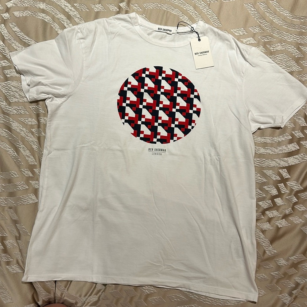 Ben Sherman White Cotton T w Multi-colored Pattern NWT Size XL